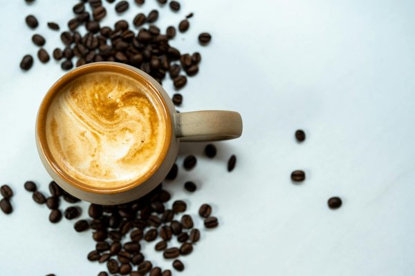 Ultimate guide to choosing the ideal hat for windy uk days: style meets practicality